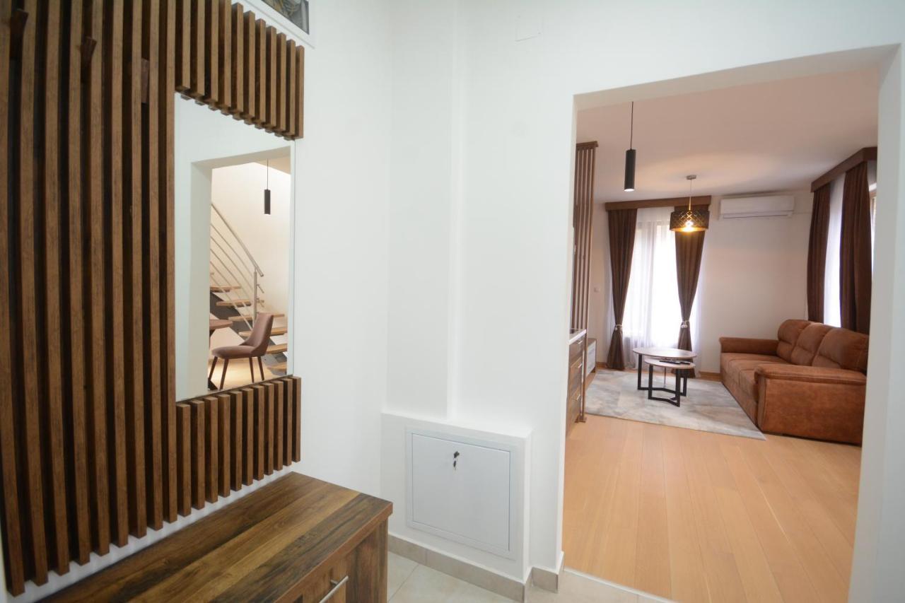 Crown House Aparthotel Vrnjačka Banja Buitenkant foto